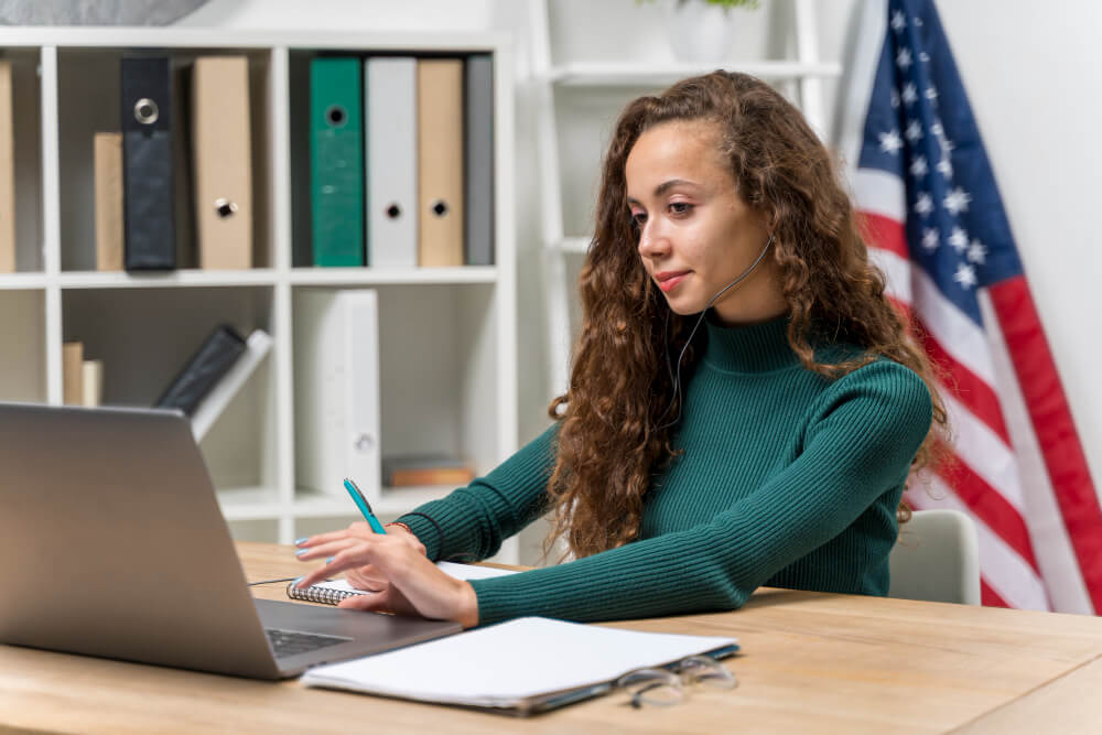 2025 Comprehensive Online Class Statistics With U.S. and Global Insights